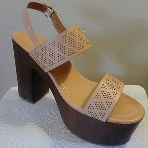 Refresh Chunky Clog like heel Dusty Pink Sandal